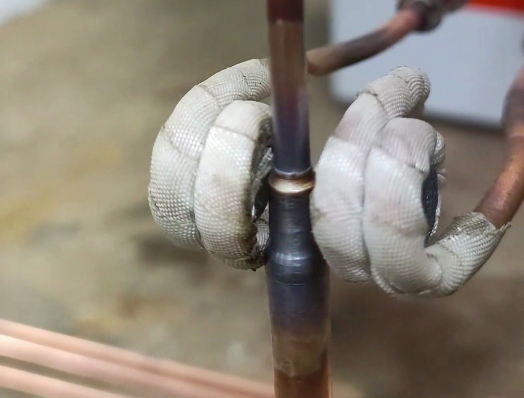 這種焊接方法你知道嗎？高頻焊接設(shè)備無焊點焊接銅管全過程